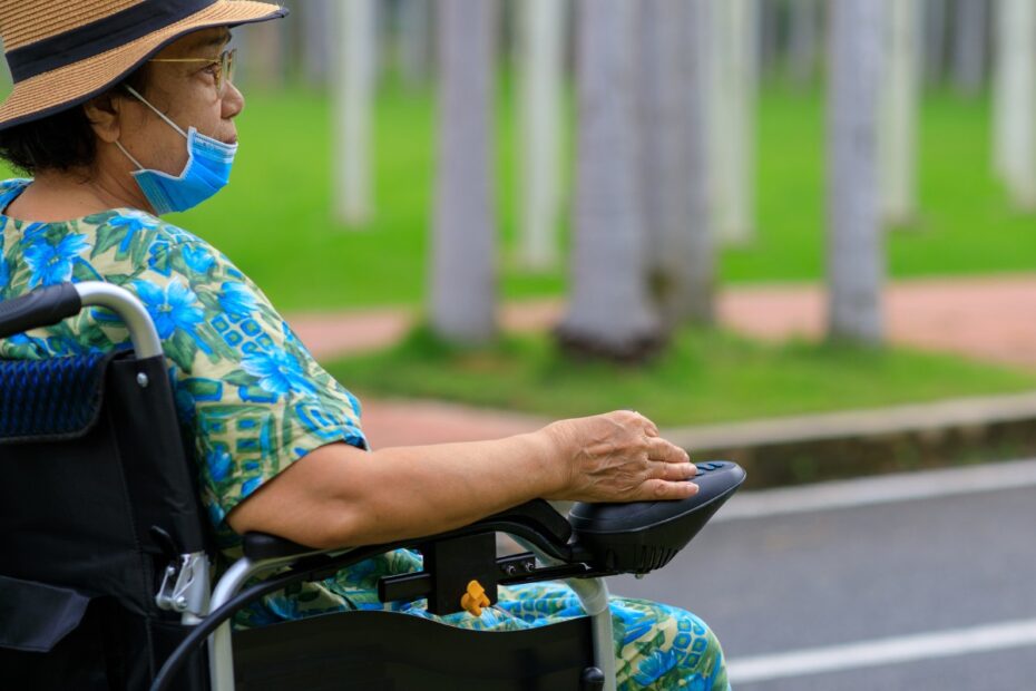 Jak wybrać odpowiedni napęd do wózka inwalidzkiego? Co warto kierować podczas wyboru?