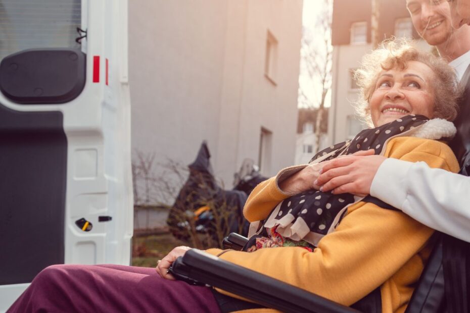 jak transportować napędzany wózek inwalidzki